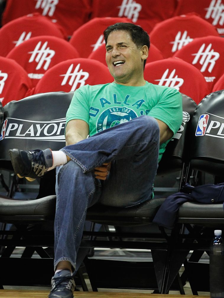 הבעלים מארק קיובן. 