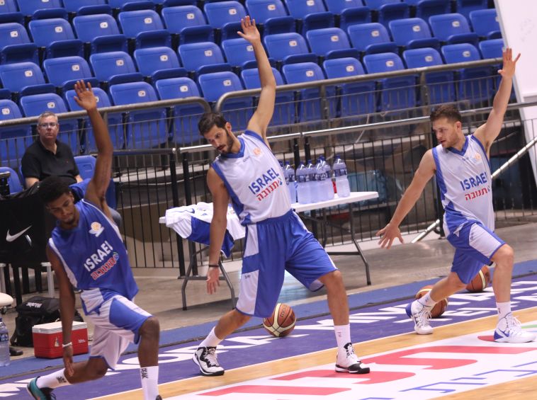 גל מקל. "תמיד יש מוטיביציה בנבחרת" (אודי ציטיאט) גל מקל. "תמיד יש מוטיביציה בנבחרת" (אודי ציטיאט)