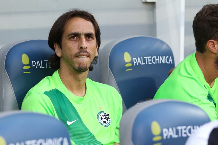 בניון במכבי חיפה