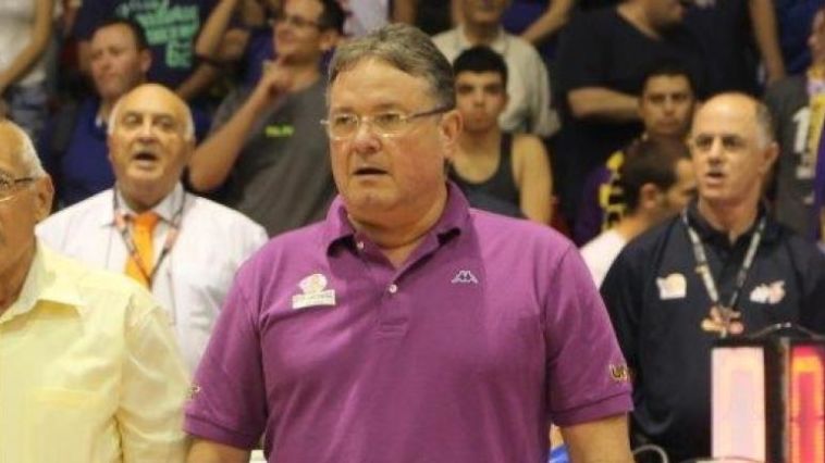 שלמה אייזיק. מחמאות (שי גלבוע)