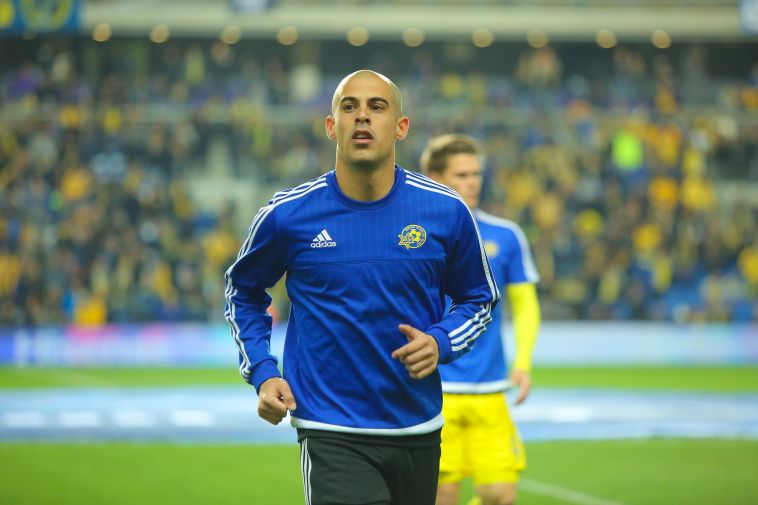 טל בן חיים. ראניירי התלהב (דניאל סטרבורבדיס)