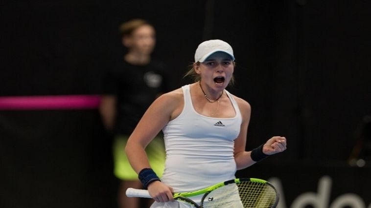 דניז חזניוק. המדורגת הבכירה בחוץ (איגוד הטניס)