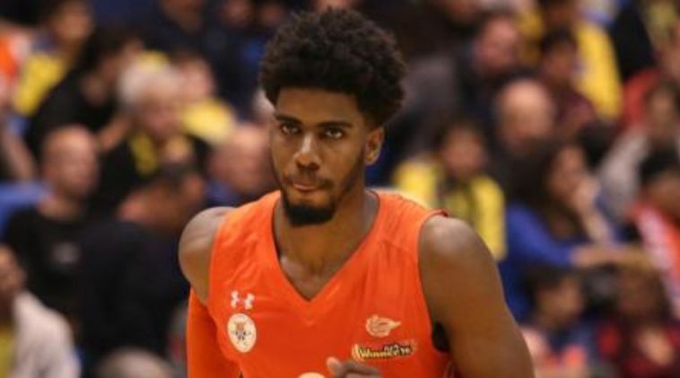 שון דוסון. נפלט פעמיים מה-NBA (עדי אבישי) שון דוסון. נפלט פעמיים מה-NBA (עדי אבישי)