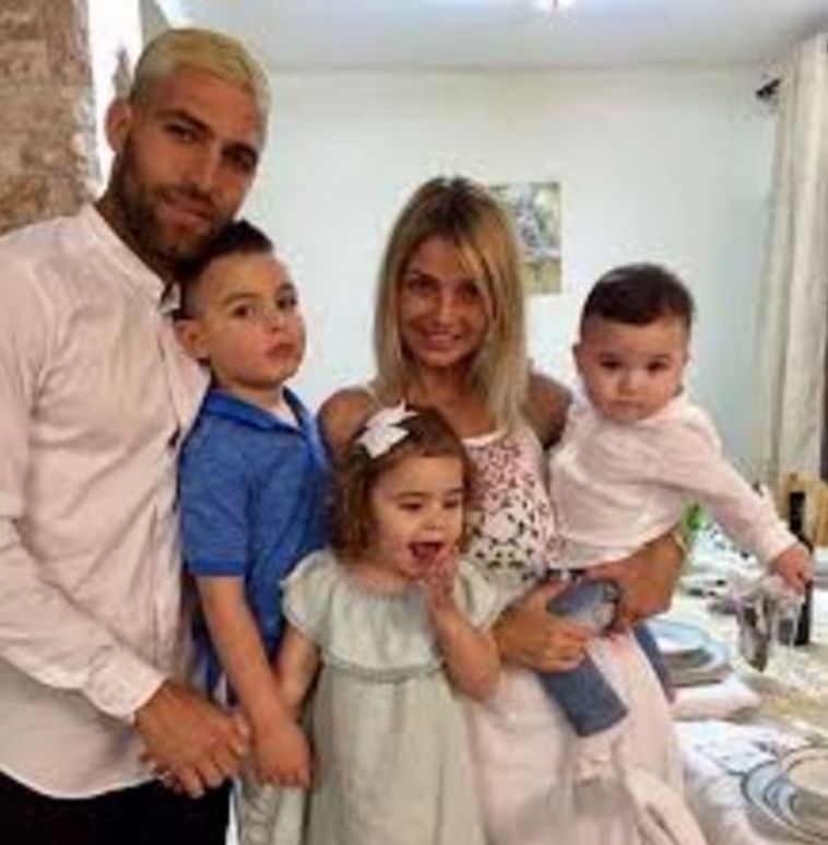 איתי שכטר עם הבלונד החדש. צילום: אינסטגרם