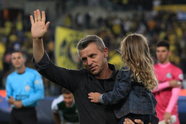 ז'אן טלסניקוב. העלה את חמתם של הלוזונים