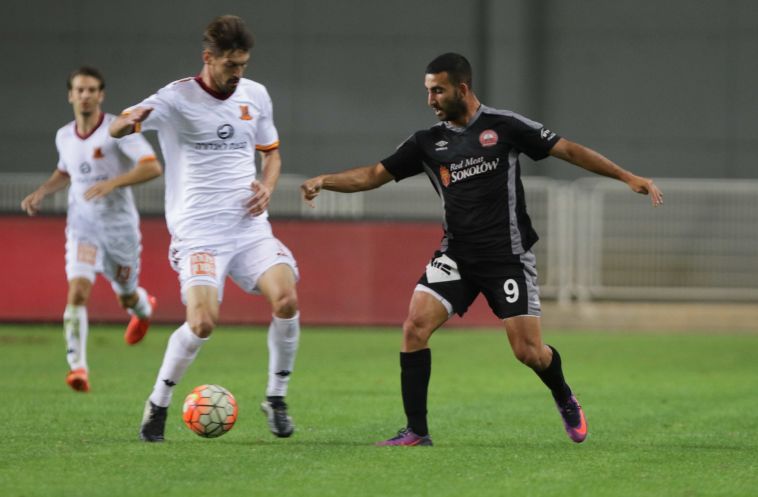 אנטוניו מרשיץ'. הגיש תביעת בוררות (יח