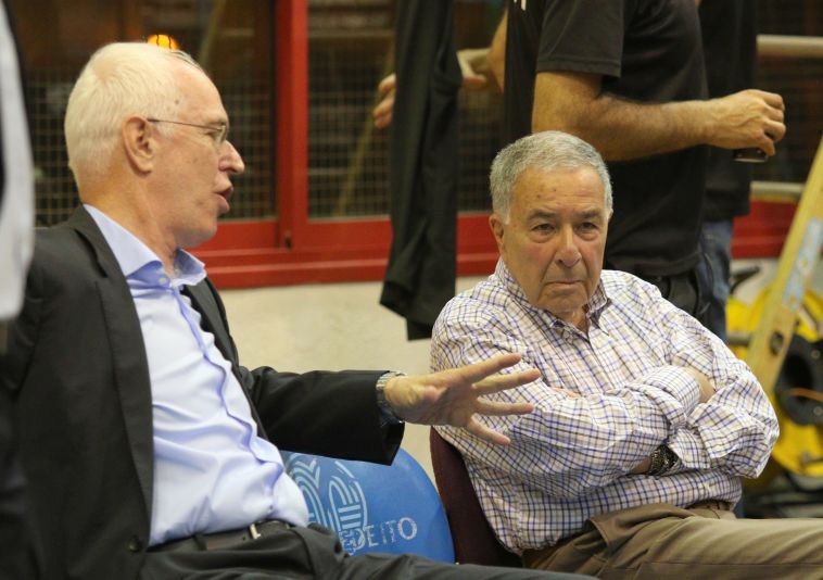 שמעון מזרחי ואריק שיבק (עדי אבישי)