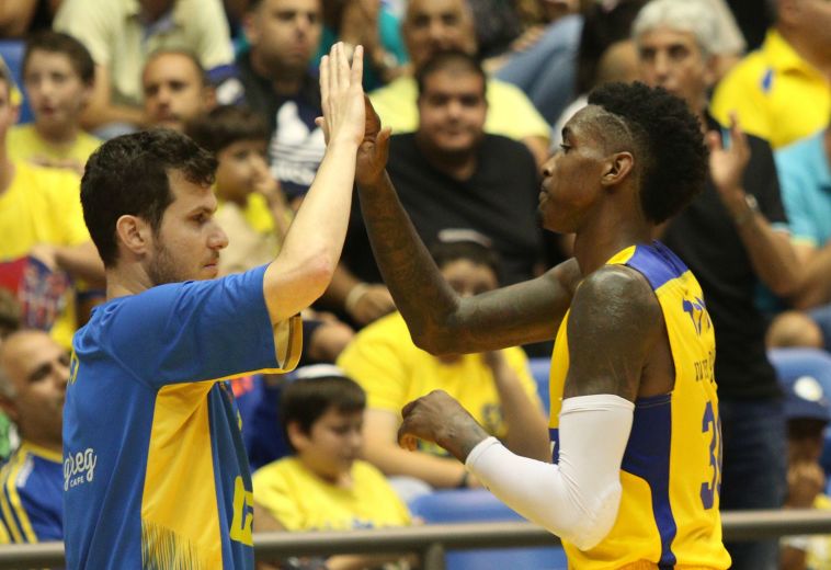 מילר ופניני. שיבק החזיר אותם לחיים (עדי אבישי)