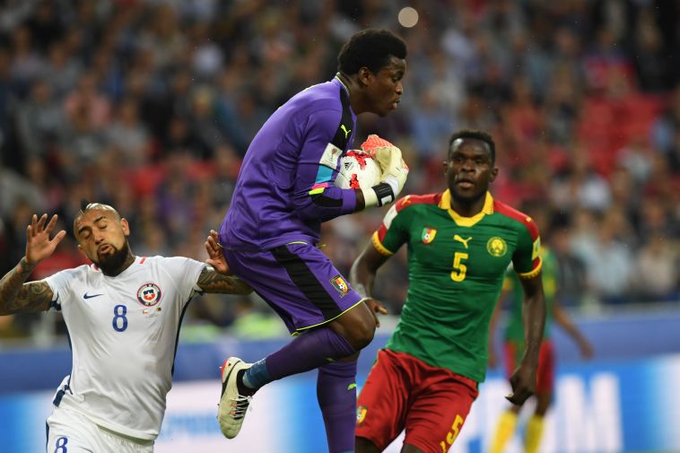 פאבריס אונדואה. הציל את קמרון כבר בתחילת המשחק (AFP)