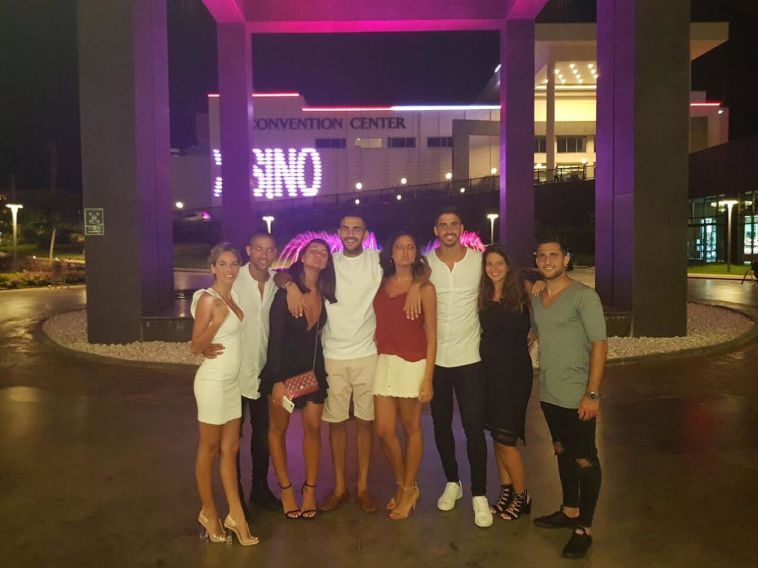 קורעים את הלילה