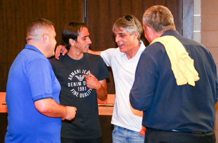 ניר חפץ, יוסי בניון, אלי אוחנה ושרון מימר (דני מרון)