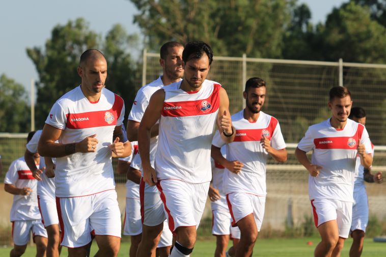 גבריאל תמאש. שיימן מקבל את הרומני החדש לקבוצה (ערן לוף)