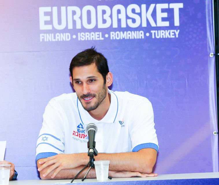 כספי. התקשה להירדם מרוב התרגשות