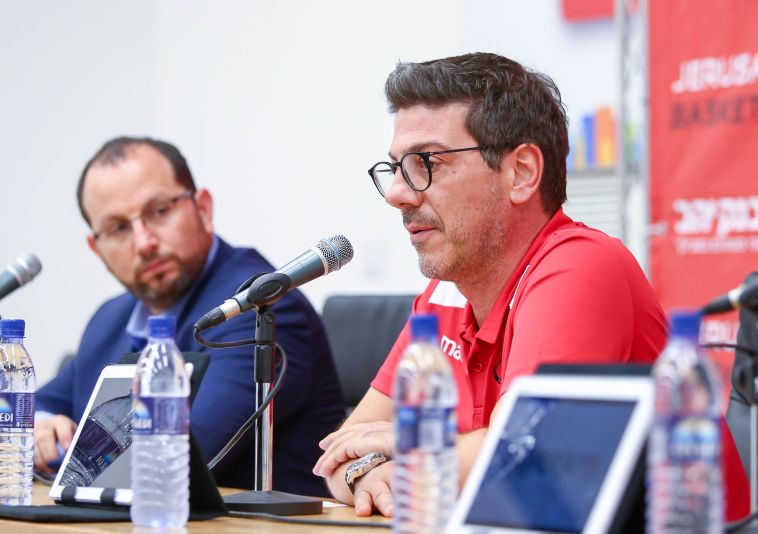 קציקאריס עם הראל. המטרה: להמשיך להשתפר