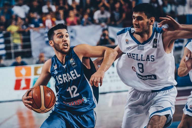 תמיר בלאט. אדלשטיין בסופו של דבר זימן אותו (FIBA)