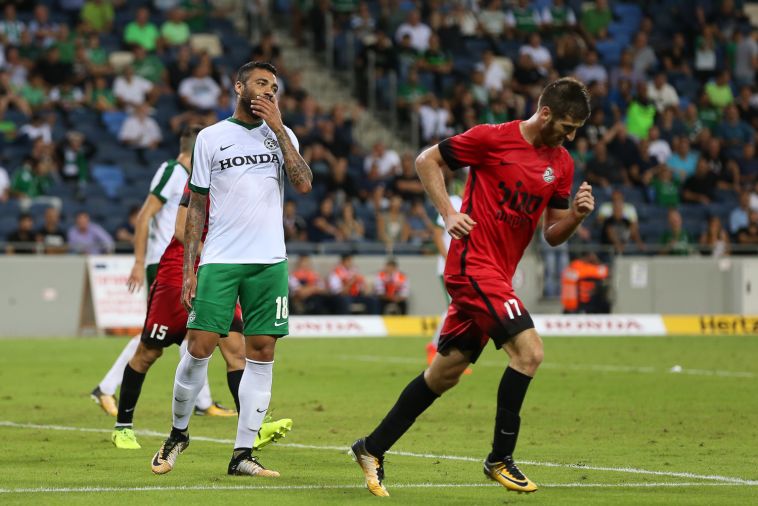 קאיו. בהבעת פנים אופיינית (ערן לוף)