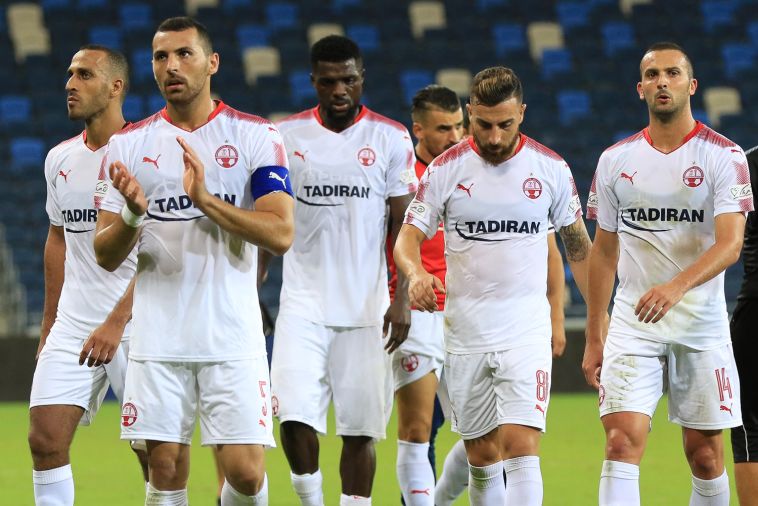 שחקני הפועל באר שבע. לא אותה קבוצה מהשנה שעברה (ערן לוף)