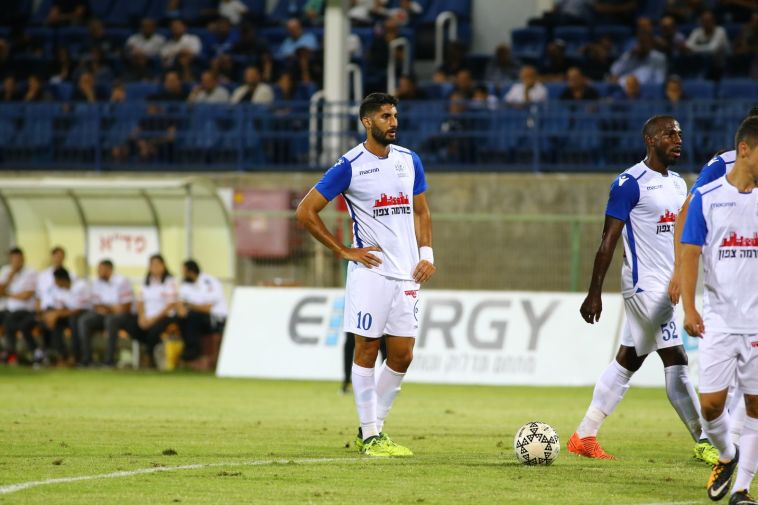 לידור כהן. רגע לפני כיבוש השער (לירון מולדובן)