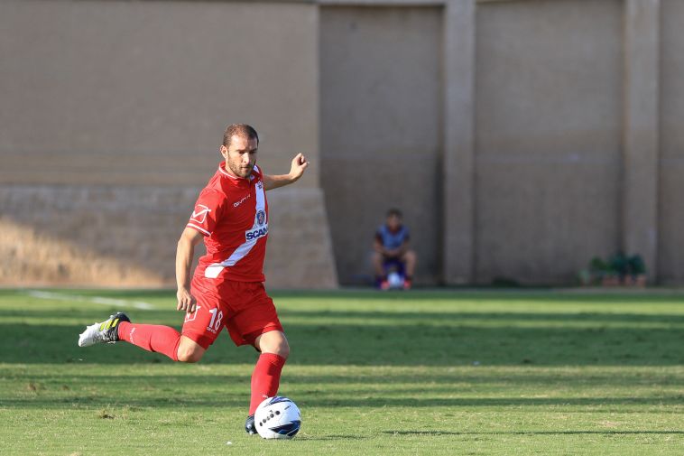 עלי עותמאן. ישחק כבר בשבת? (ערן לוף)