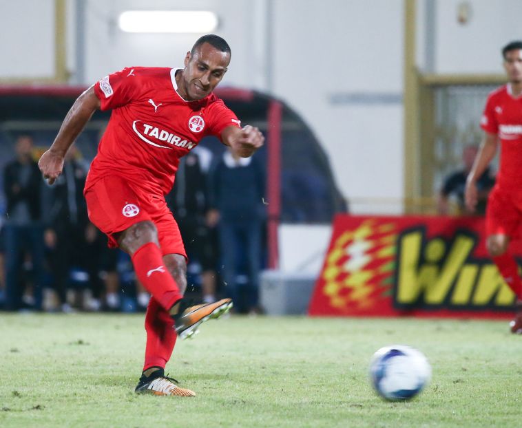 מהראן ראדי משחרר את הפצצה לרשת (דני מרון)