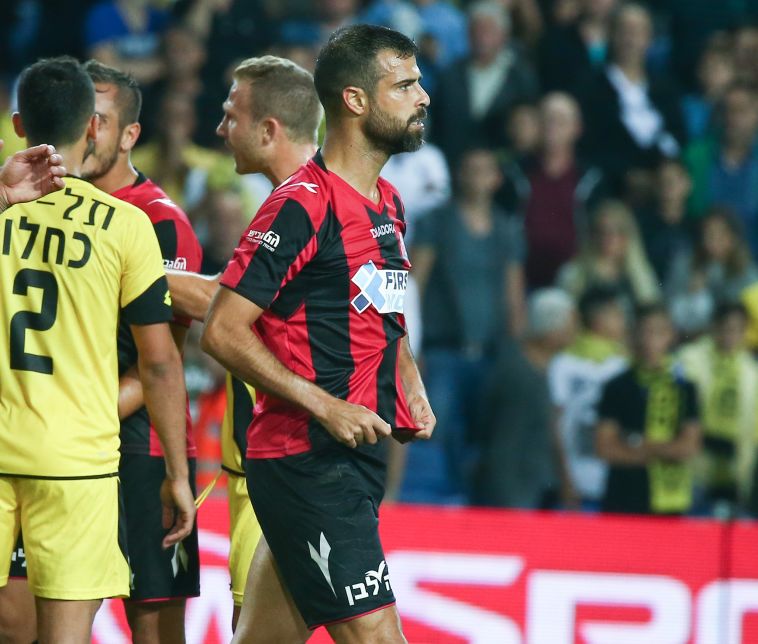 בן בסט לא מאמין שזה קורה לו (דני מרון)