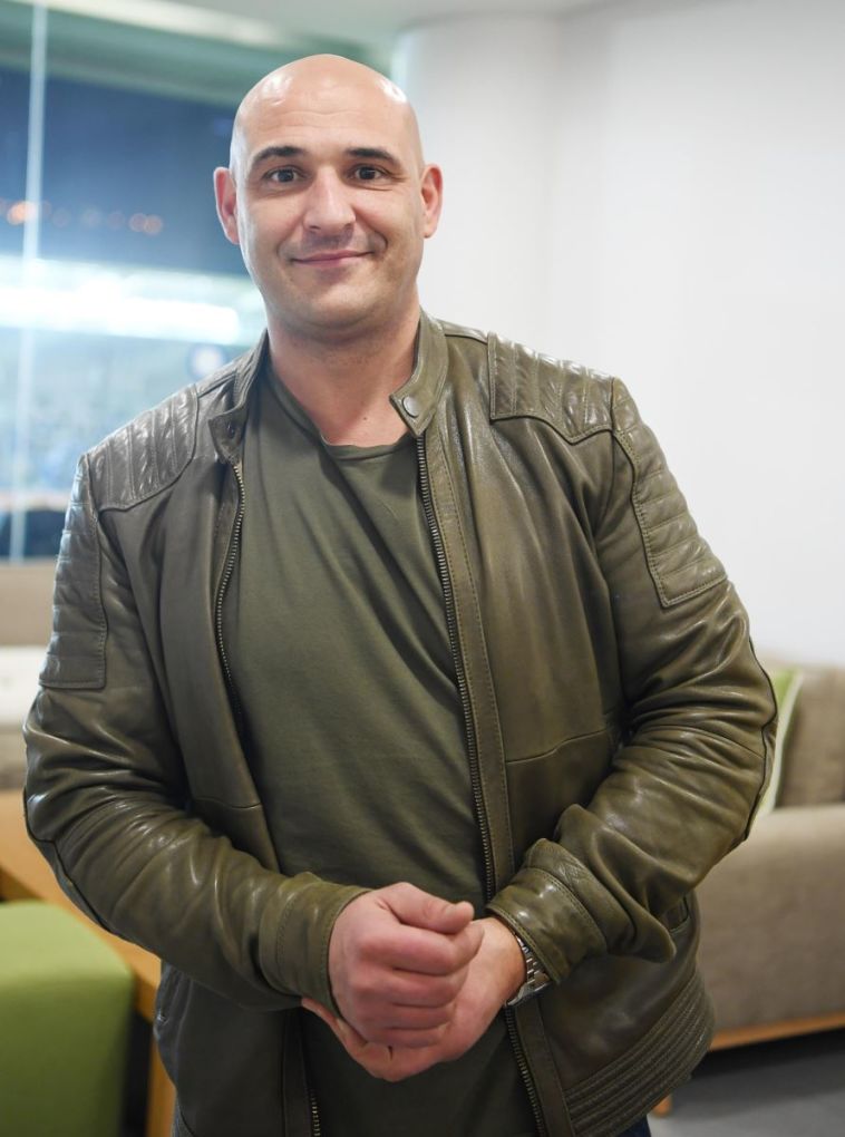 מו אלאך. בוויטסה מתגעגעים (מכבי חיפה, האתר הרשמי)