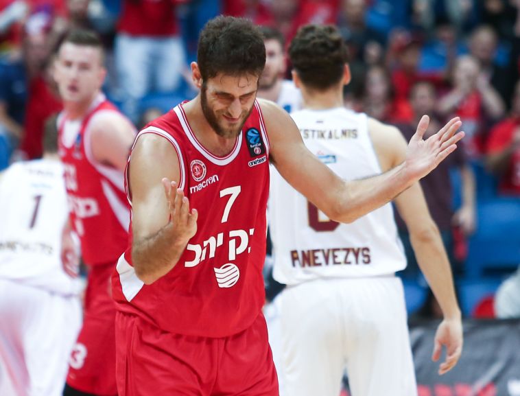 סטרטוס פרפרוגלו. התפוצץ (דני מרון) סטרטוס פרפרוגלו. התפוצץ (דני מרון)