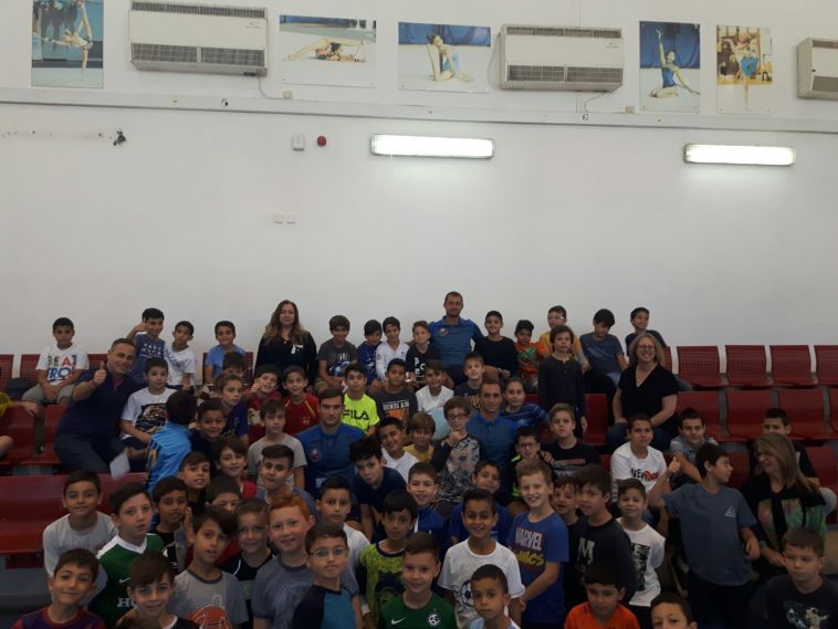 הילדים המאושרים