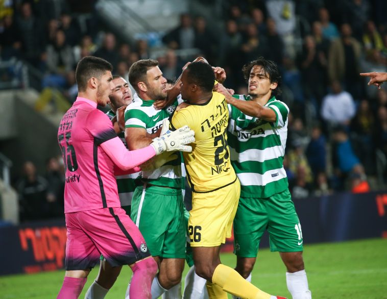 קייטה וקינן מתעמתים. הרוחות התלהטו לקראת הסיום (דני מרון)