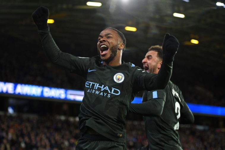 סטרלינג חוגג