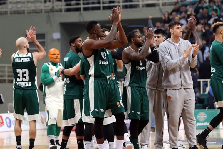 שחקני פנאתינייקוס. עוד לא הפסידו בבית (אתר היורוליג)