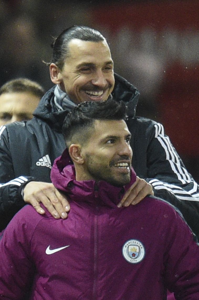 זלאטן ואגוארו. פתחו דווקא על הספסל (AFP)