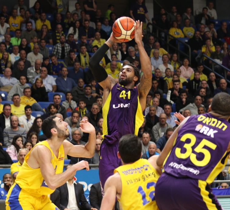 גלן רייס ג'וניור. הידית לא מפסיקה לעבוד (עדי אבישי)