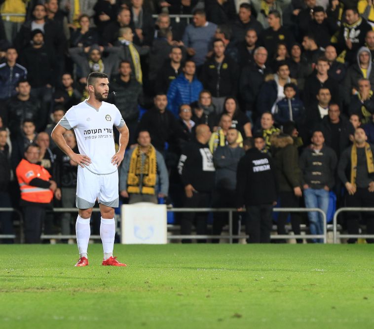 קובי מור לא מאמין שזה קורה לו (ערן לוף)