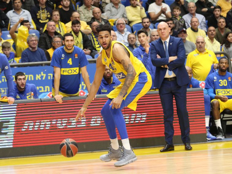 ג'ונה בולדן. רק מתחיל להבין מה רוצים ממנו (עדי אבישי)