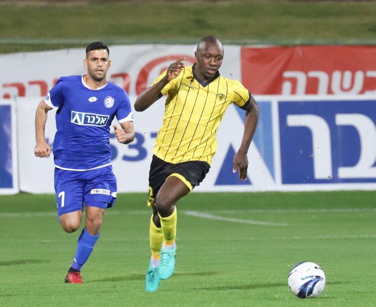קונטה. תוספת כוח משמעותית לחלק האחורי (דני מרון)