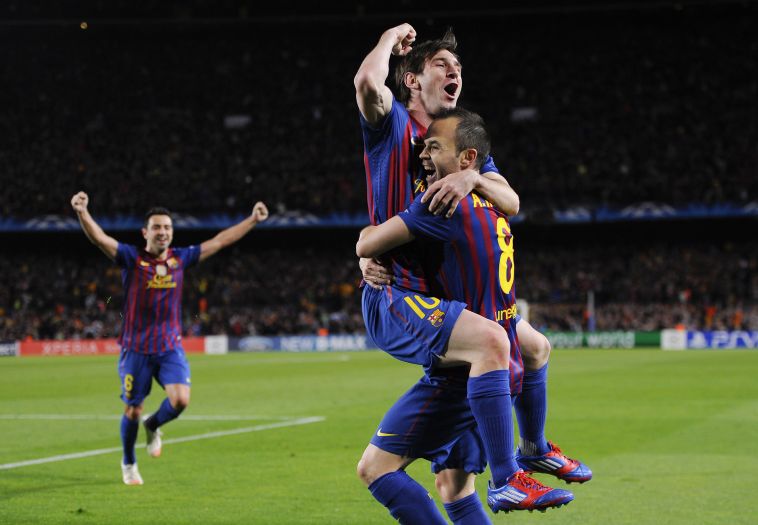 מסי ואינייסטה חוגגים מול צ'לסי ב-2012 (gettyimages)