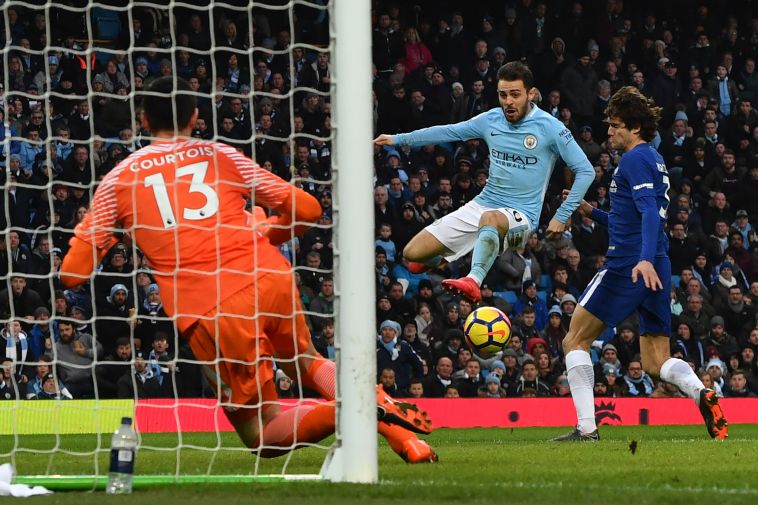 ברנרדו סילבה מול קורטואה. משחק מצוין של הפורטוגלי (AFP)