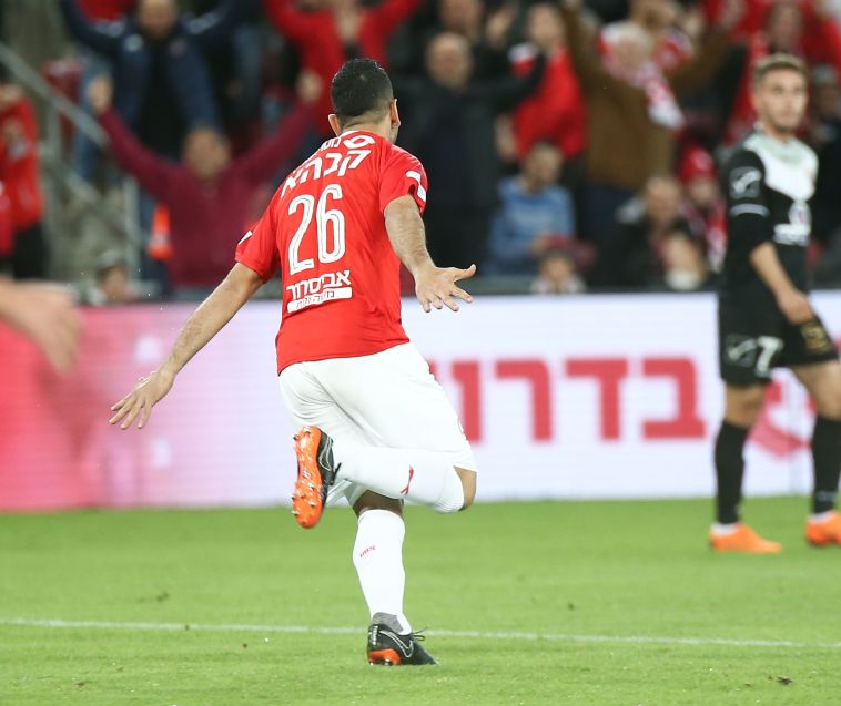 קבהא. שער ראשון בקבוצה רק שבע דקות לאחר שנכנס (דני מרון) קבהא. שער ראשון בקבוצה רק שבע דקות לאחר שנכנס (דני מרון)