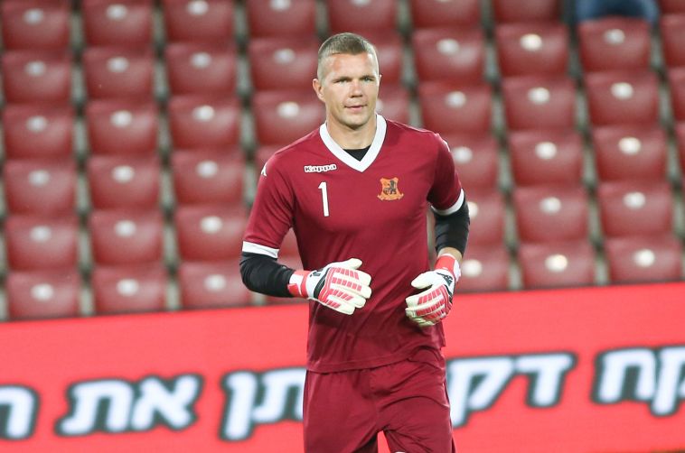 אמיליוס זובאס. רוצה להגיע לטרנר (דני מרון)