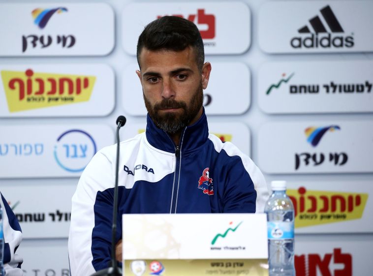 בן בסט. "אני עדיין לא ישן בלילה" (אודי ציטיאט) בן בסט. "אני עדיין לא ישן בלילה" (אודי ציטיאט)