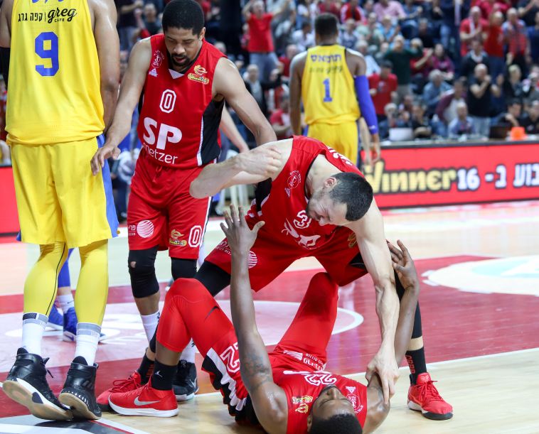 טוני גפני (דני מרון)