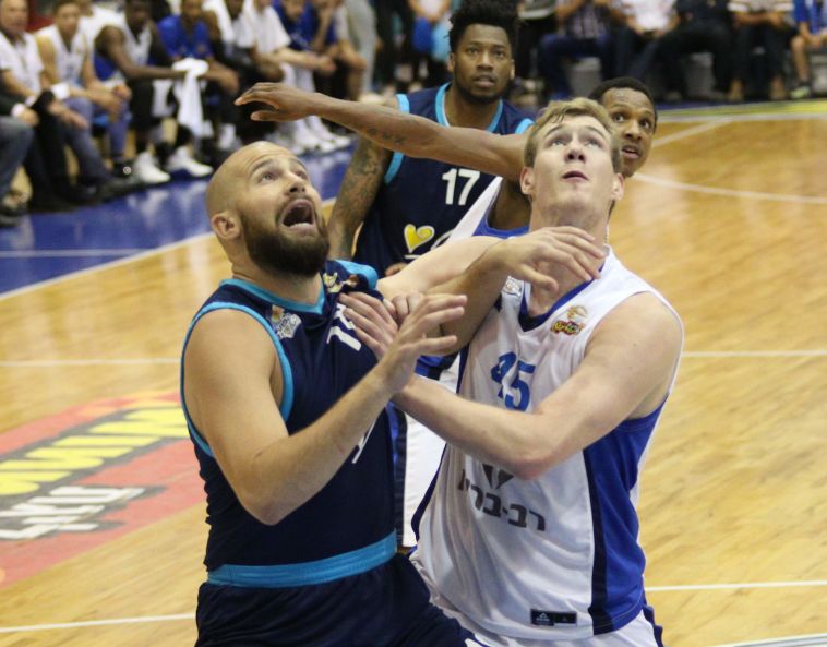 ביר כץ מול קמפטון ג'וניור (עדי אבישי)