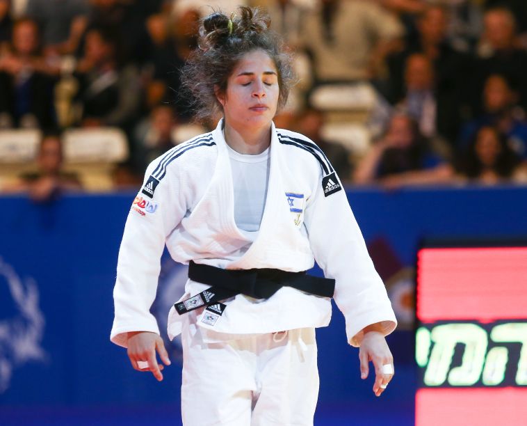 נעה מינצקר (דני מרון)