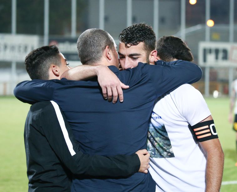 משפחת בן זקן. "תמיד חוגגים" (לירון מולדובן) משפחת בן זקן. "תמיד חוגגים" (לירון מולדובן)