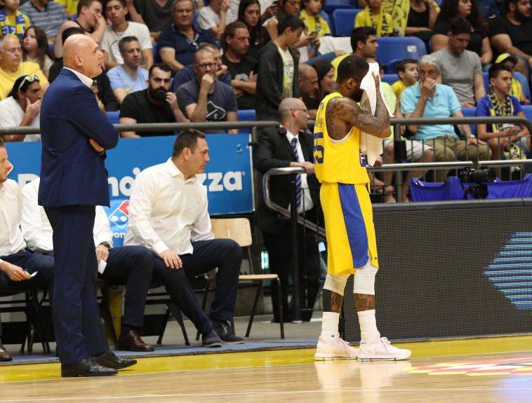 ספאחיה וג'קסון. הגארד שיחק טוב בעיקר במחצית השנייה (עדי אבישי)