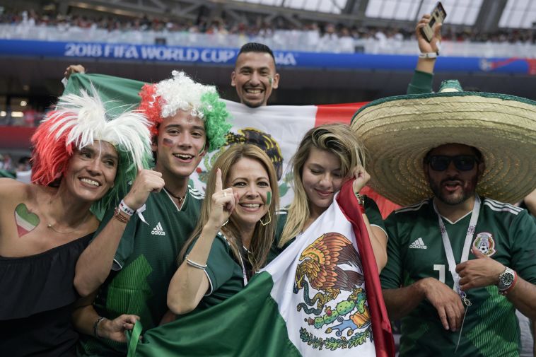 אוהדי נבחרת מקסיקו. סיבה לחגוג (AFP)