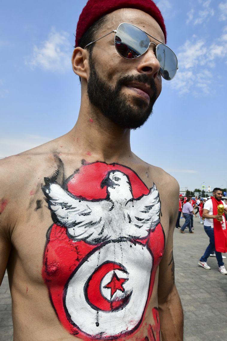 גם אוהד טוניסיה מוכן למשחק (AFP)