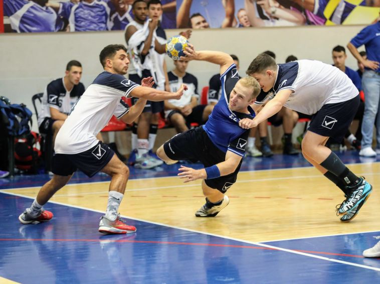 מידד קרויטרו. קיים סיכוי והנבחרת תנצל אותו (הדר ואן קולא, איגוד הכדוריד)