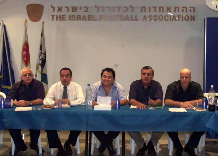 לוי. המליך את יורשי העצר שלו, גם אם הסתייג מרובם (אלן שיבר)